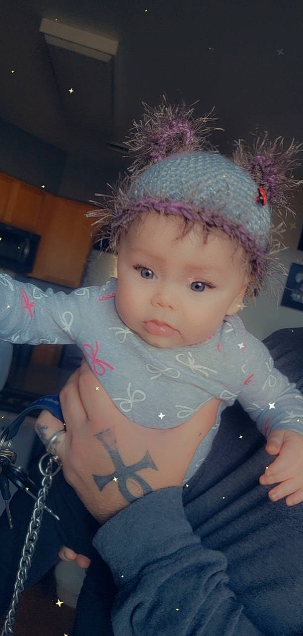Aayla is registered to the contest to win money with this photo: baby_toddler_clothing, cap, cheek, chin, cool, ear, eye, eyebrow, forehead, hairstyle, headgear, human, human_body, iris, lip, mouth, nose, person, pink, skin