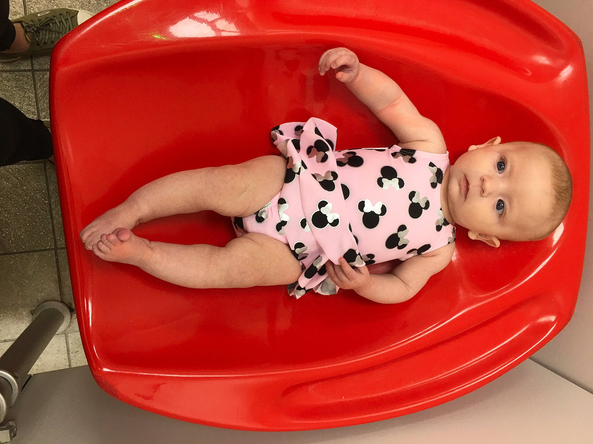 Remy is registered to the contest to win money with this photo: baby, baby_playing_with_toys, baby_products, baby_safety, baby_sleeping, baby_toddler_clothing, baby_toys, chair, child, comfort, fun, human_leg, lap, pattern, person, play, recreation, sitting, sock, thigh