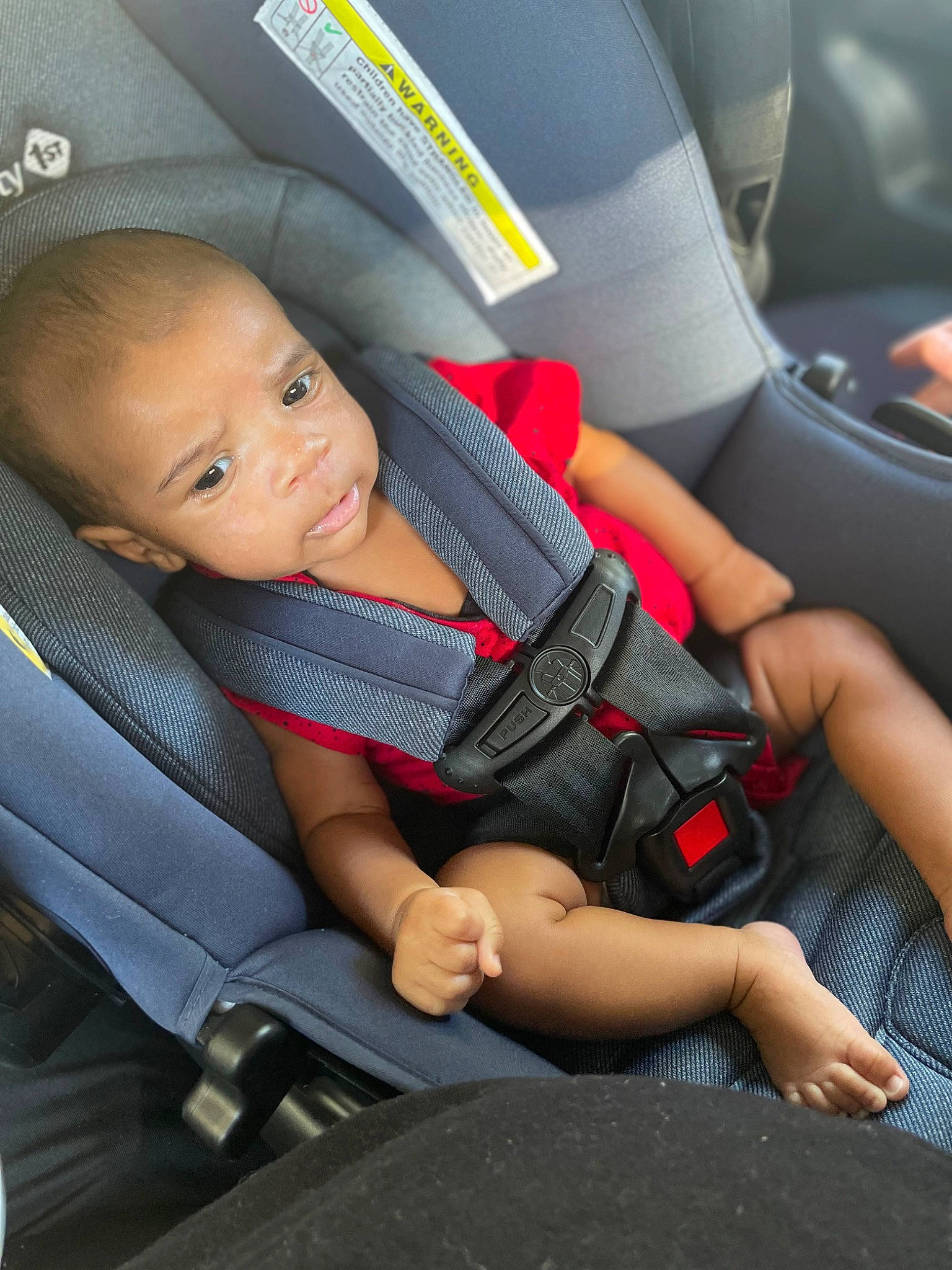 Jekah is registered to the contest to win money with this photo: auto_part, automotive_design, baby, baby_carriage, baby_products, car, car_seat, car_seat_cover, child, comfort, family_car, finger, head_restraint, luxury_vehicle, motor_vehicle, person, seat_belt, sitting, thumb, toddler