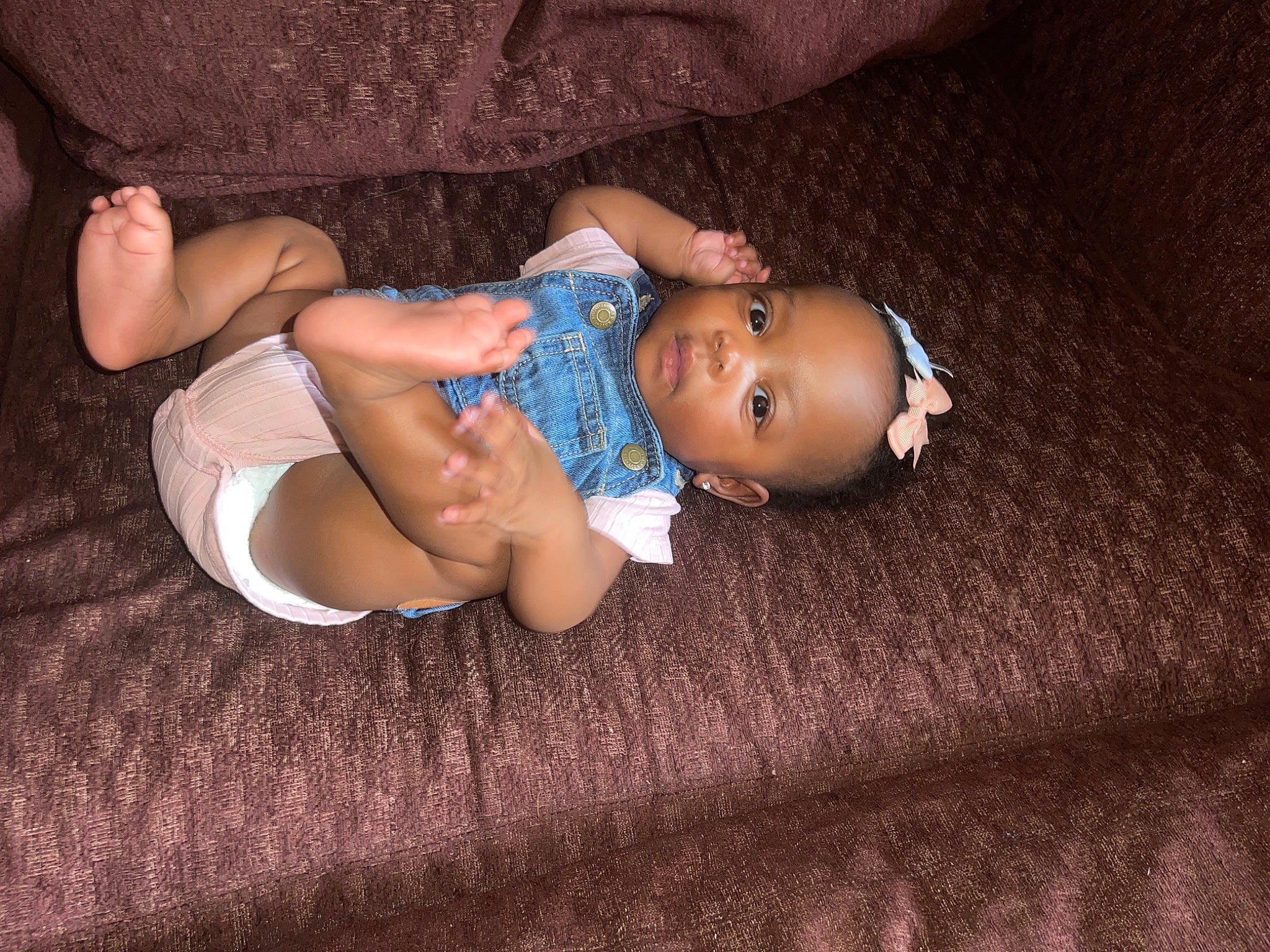 Tru is registered to the contest to win money with this photo: abdomen, baby, baby_toddler_clothing, chest, child, comfort, elbow, eye, flash_photography, foot, hat, head, human_body, human_leg, knee, person, skin, thigh, toddler, trunk