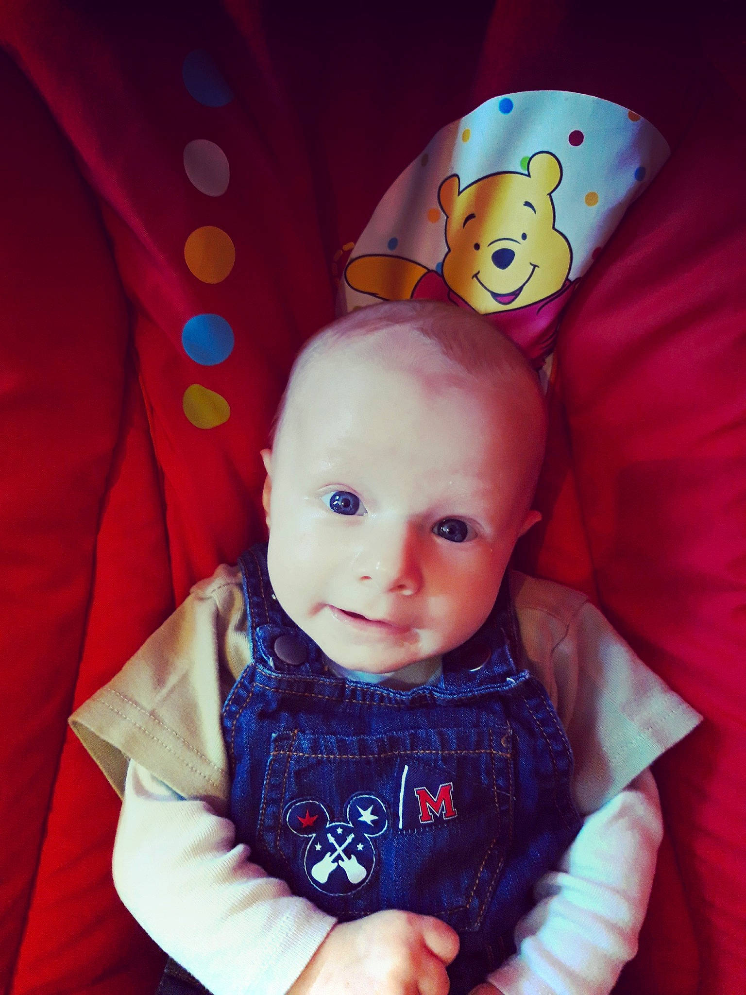 Gino participe au concours pour gagner de l'argent avec cette photo : baby, cheek, child, ear, eye, face, head, lip, nose, person, pink, skin, smile, toddler