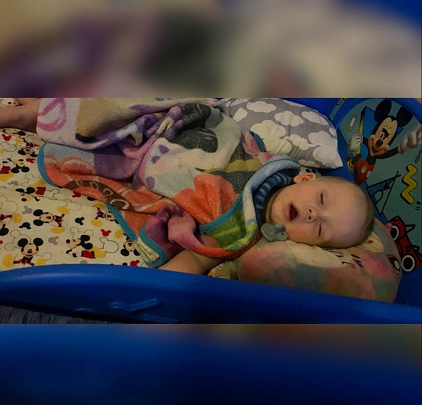 Azrael is registered to the contest to win money with this photo: art, baby, baby_products, bedding, bedtime, child, comfort, fun, illustration, leisure, linens, nap, person, room, sky, sleep, textile, toddler, visual_arts