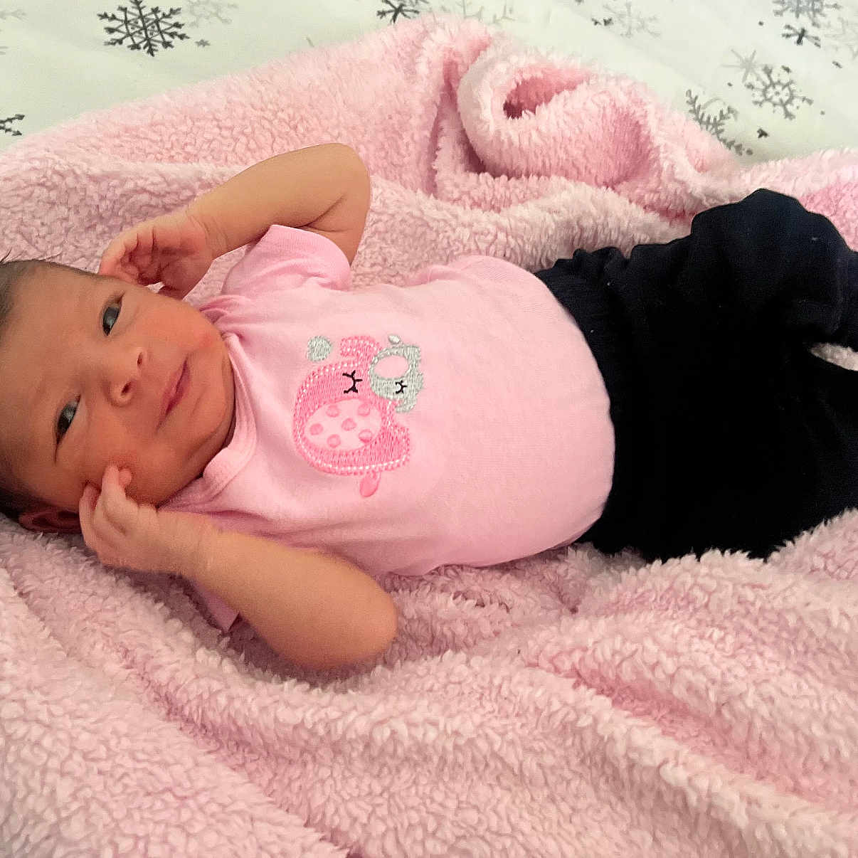 Rozabella is registered to the contest to win money with this photo: baby, bed, blanket, bodypart, clothing, crib, face, finger, furniture, hand, head, infantbed, newborn, person, photography, portrait, quilt, sleeping, t_shirt, towel