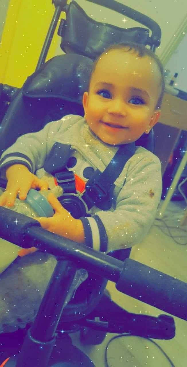 Naim participe au concours pour gagner de l'argent avec cette photo : baby_toys, child, cool, doll, electric_blue, fun, happy, joy, leisure, organ, outdoor_play_equipment, person, personal_protective_equipment, plastic, play, product, recreation, sitting, smile, space