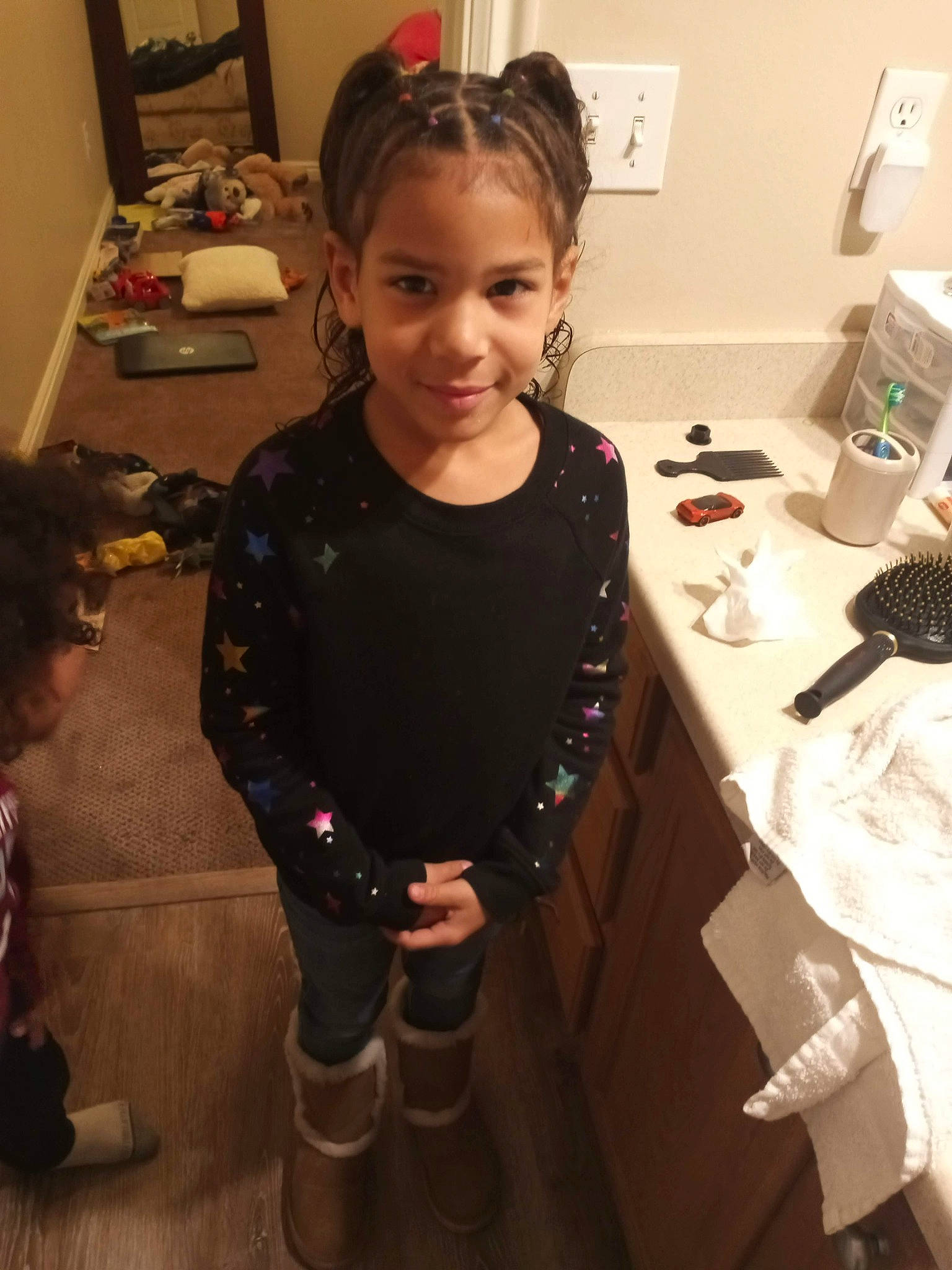 Kreelynn is registered to the contest to win money with this photo: black, child, corded_phone, event, eyewear, fashion_design, flooring, fun, jewellery, joy, mobile_phone, office_equipment, person, room, sleeve, smile, sock, sunglasses, t_shirt, table