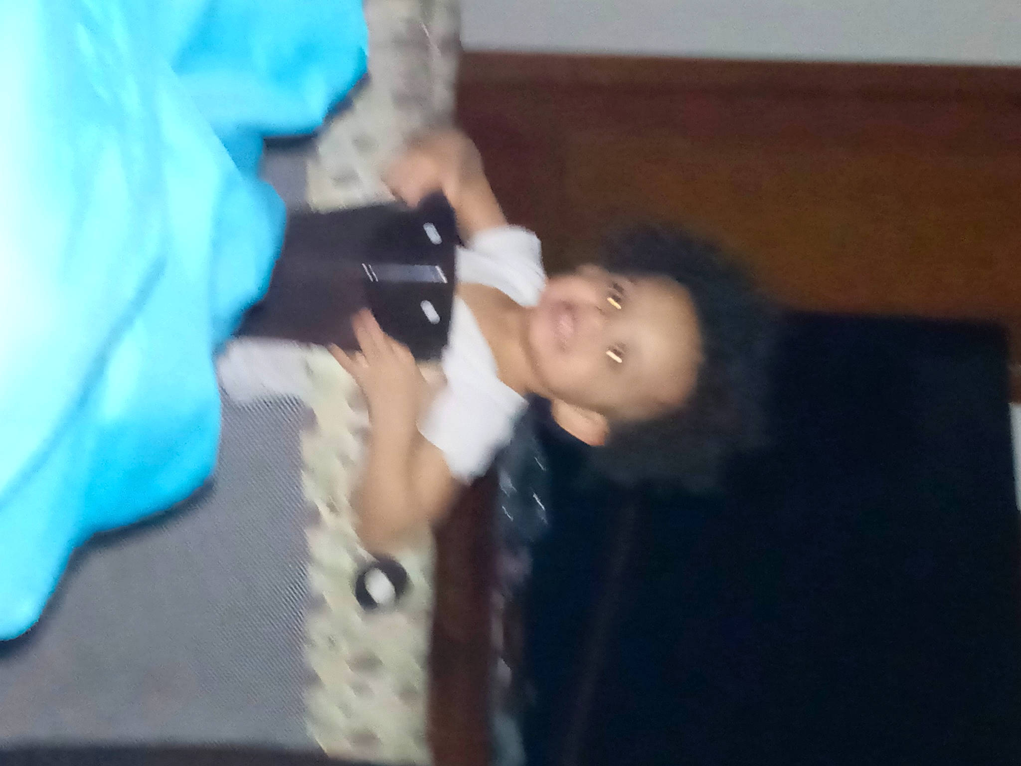 Mehki joined the competition — help win amazing prizes! audio_equipment, cameras_optics, entertainment, event, flash_photography, fun, joy, music, music_artist, musician, nail, performance, person, photographer, pop_music, room, singer, singing