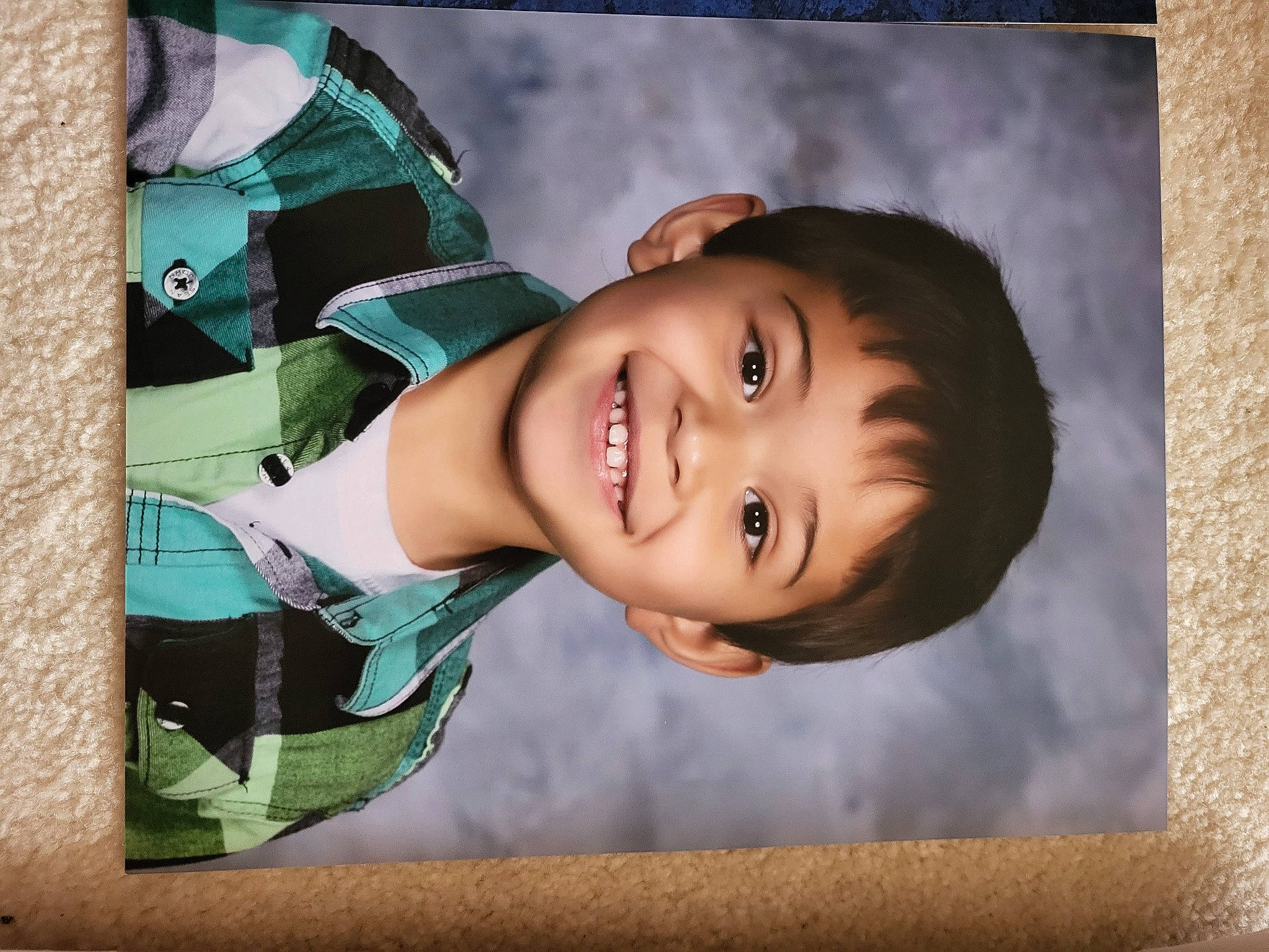 Cillian is registered to the contest to win money with this photo: art, cheek, child, flash_photography, fun, gesture, grass, happy, joy, leisure, people_in_nature, person, photomontage, picture_frame, portrait, portrait_photography, room, smile, stock_photography, toddler