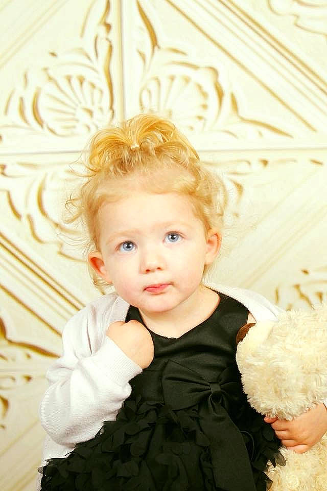 Annalynn joined the competition — help win amazing prizes! baby, blond, child, child_model, hair, hairstyle, person, photograph, photography, portrait, smile, toddler, yellow