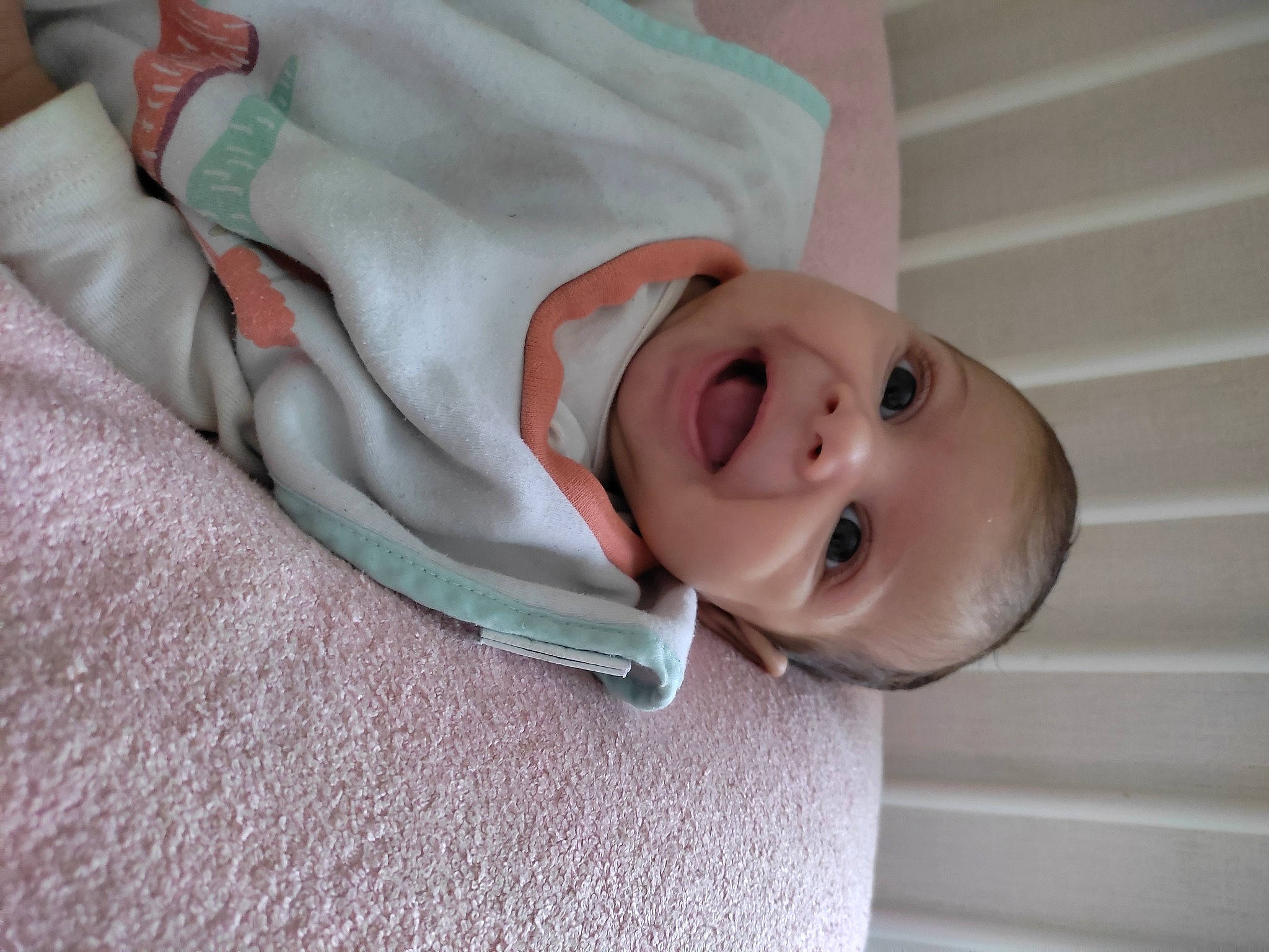 Sasha participe au concours pour gagner de l'argent avec cette photo : baby, baby_products, baby_safety, baby_toddler_clothing, cheek, child, comfort, eye, face, happy, head, linens, lip, nose, person, room, skin, sleeve, smile, textile