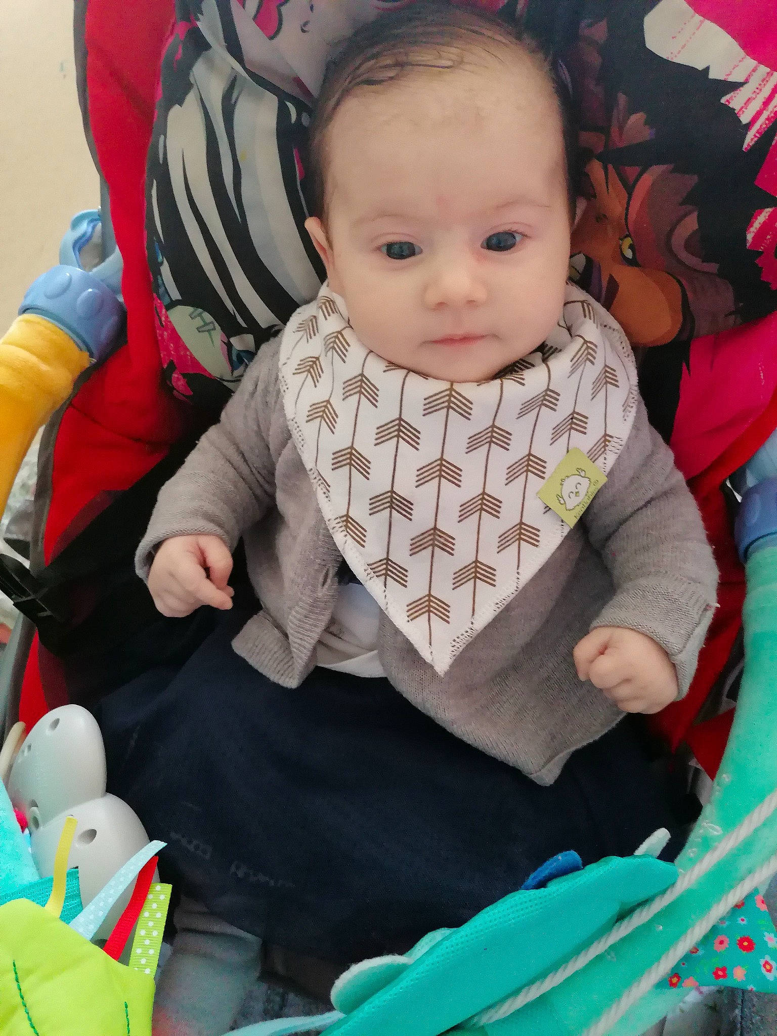 Mèlody a rejoint le concours — aidez-le/la à gagner de superbes lots ! baby, baby_products, baby_safety, baby_toddler_clothing, baby_toys, cheek, child, eye, mouth, nose, person, pink, plush, product, stuffed_toy, teal, toddler, toy