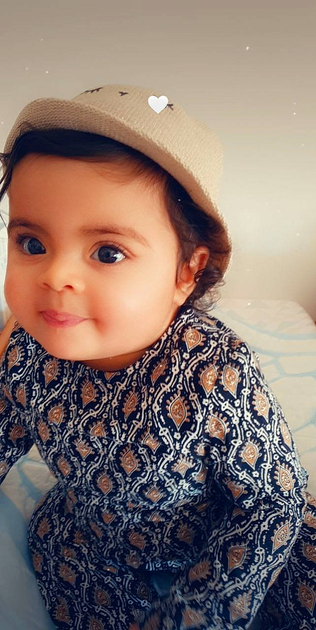 Alîna participe au concours pour gagner de l'argent avec cette photo : baby_toddler_clothing, cap, cheek, chin, cool, eye, eyebrow, eyelash, face, facial_expression, flash_photography, hairstyle, hat, head, headgear, lip, nose, outerwear, person, skin