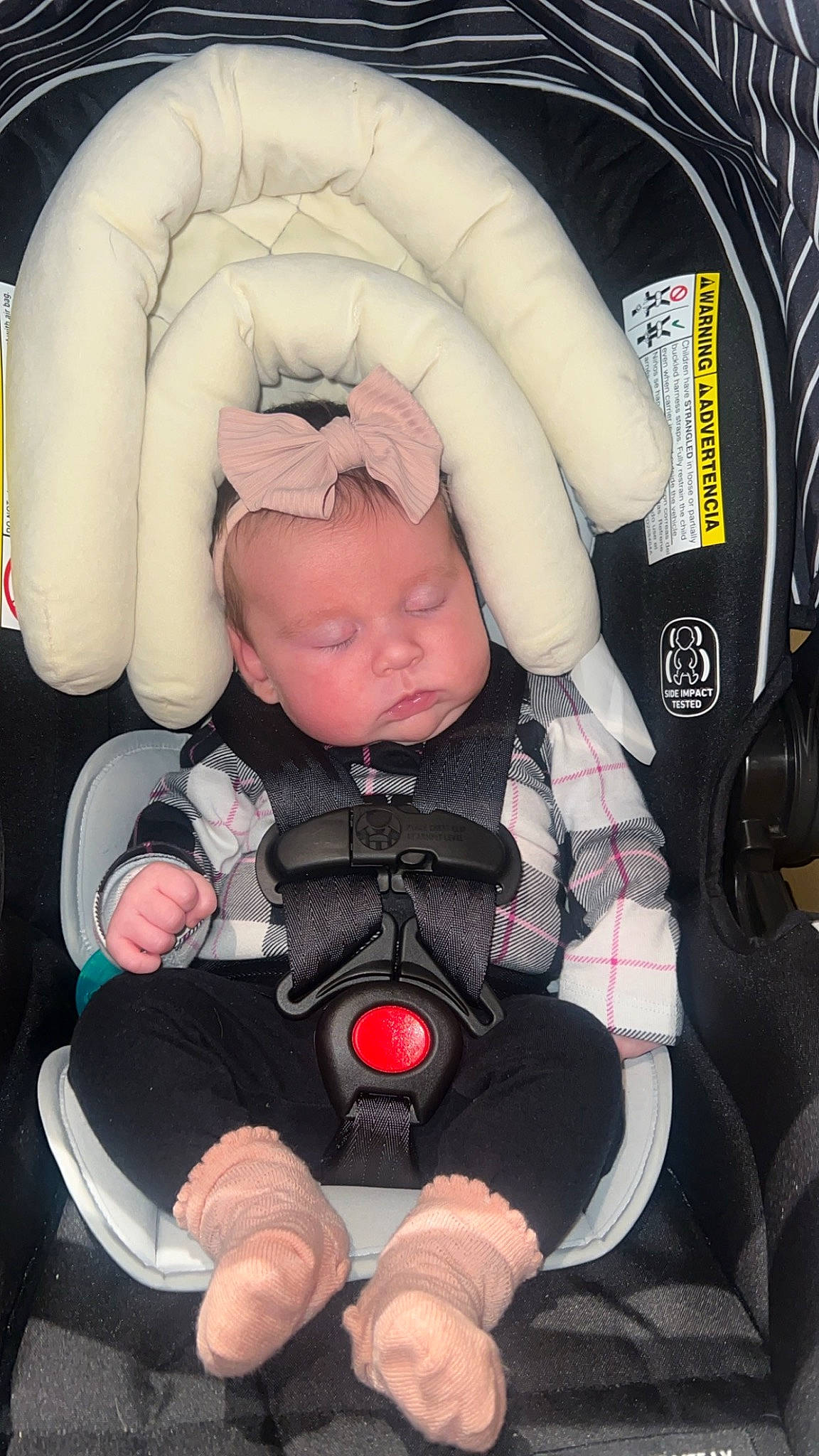 Olive joined the competition — help win amazing prizes! auto_part, baby, baby_carriage, baby_in_car_seat, baby_products, baby_safety, baby_sleeping, baby_toddler_clothing, car_seat, car_seat_cover, child, comfort, fun, infant_bed, lap, person, personal_protective_equipment, product, seat_belt, sitting