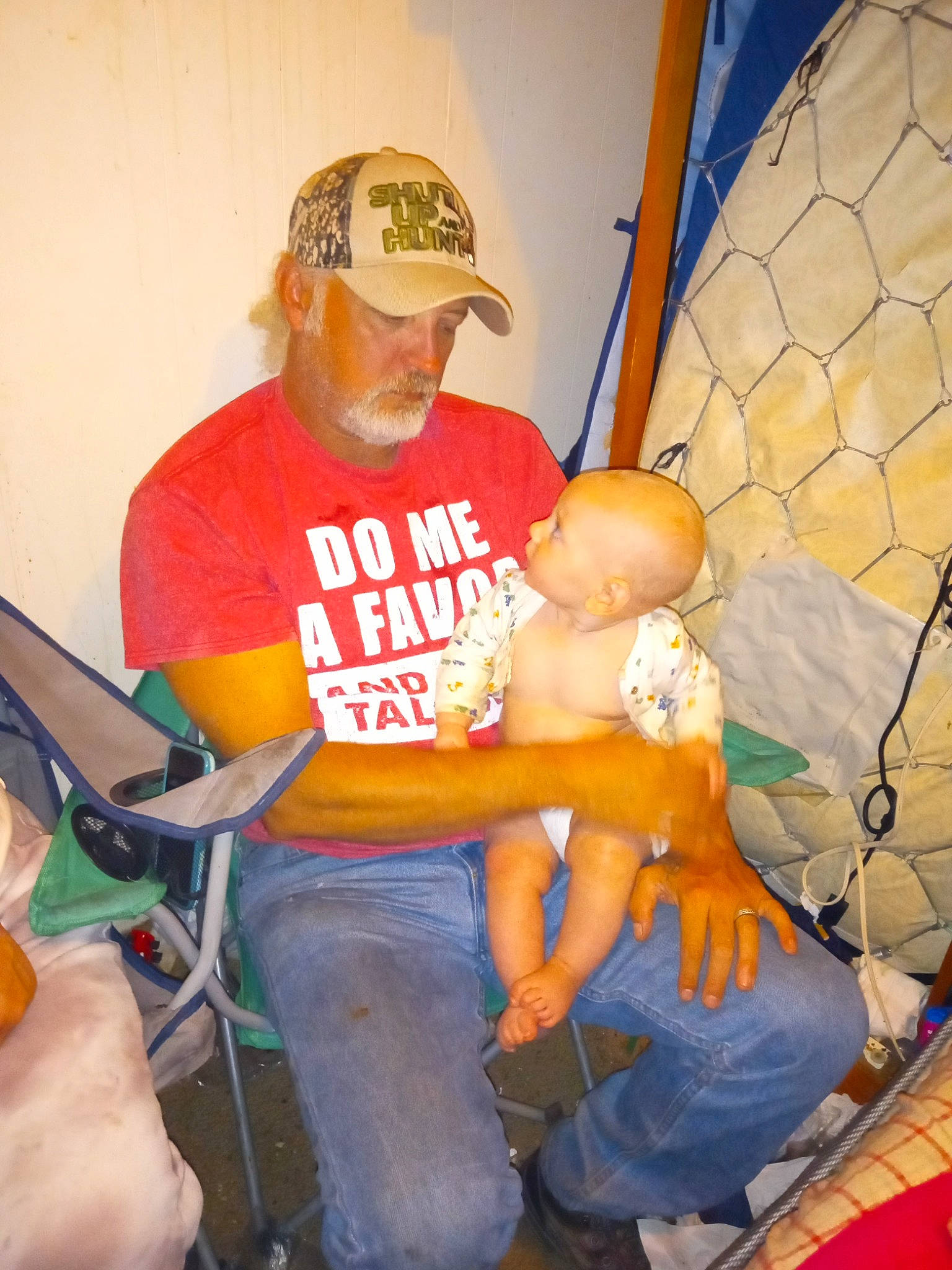 Dana joined the competition — help win amazing prizes! baseball_cap, belt, cap, chair, event, fun, hat, headwear, human_leg, jeans, knee, lap, leg, leisure, muscle, person, sandal, shorts, sitting, sun_hat