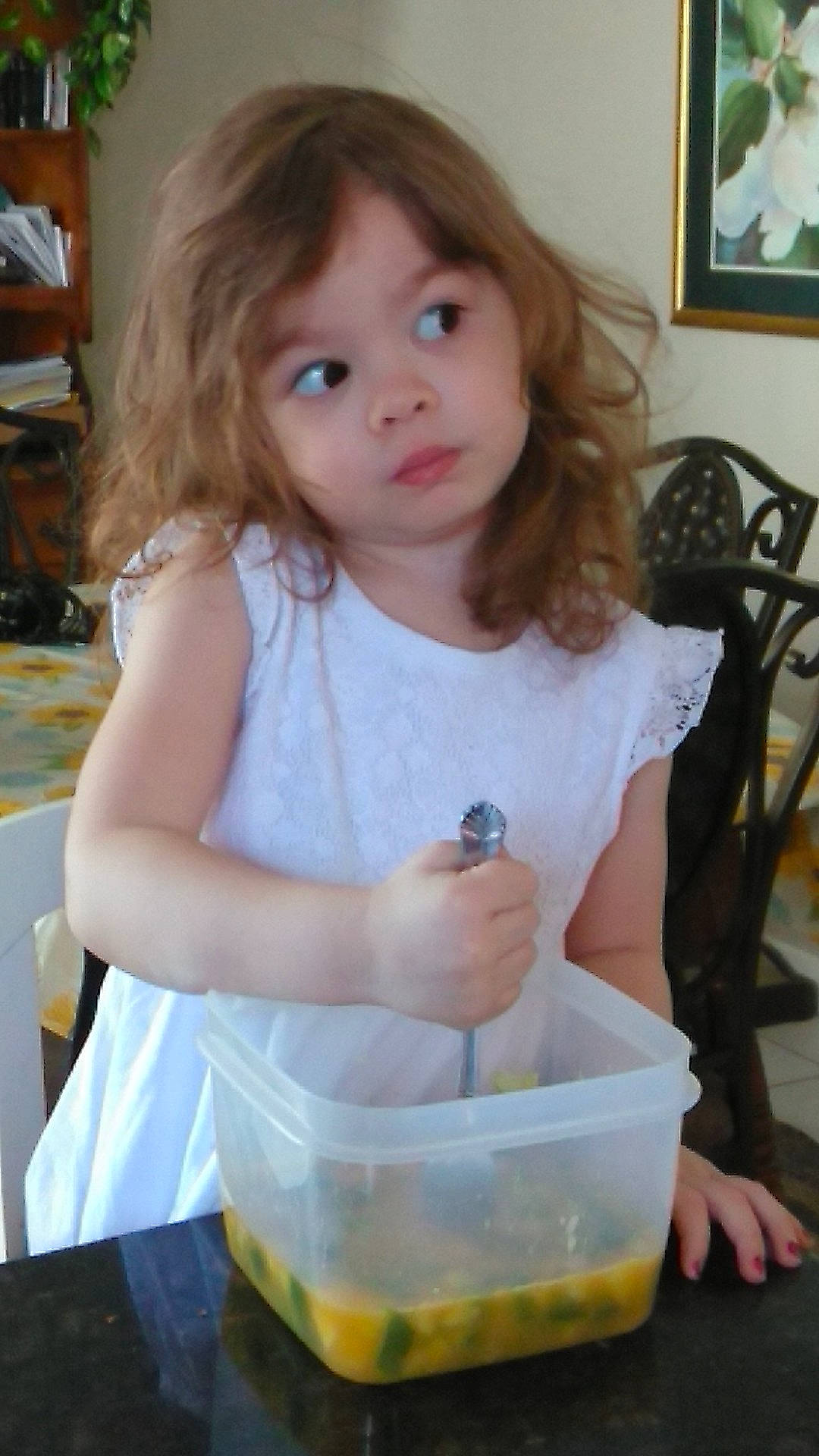 Lydia is registered to the contest to win money with this photo: blond, brown_hair, child, face, girl, hair, hairstyle, head, human_hair_color, iris, long_hair, person, product, skin, toddler