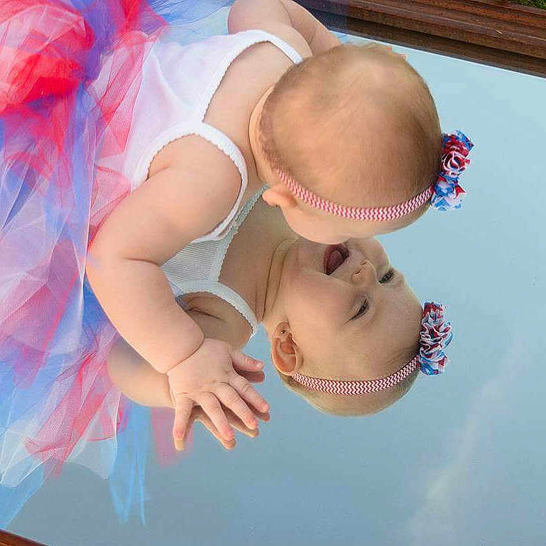 Lily is registered to the contest to win money with this photo: