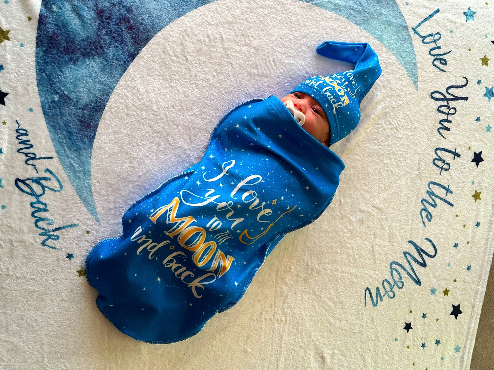 Kash is registered to the contest to win money with this photo: athletic_shoe, beer, brand, carmine, denim, electric_blue, fashion_accessory, font, foot, headwear, human_leg, liquid, logo, nail, outdoor_shoe, pattern, person, shoe, sleeve, sock