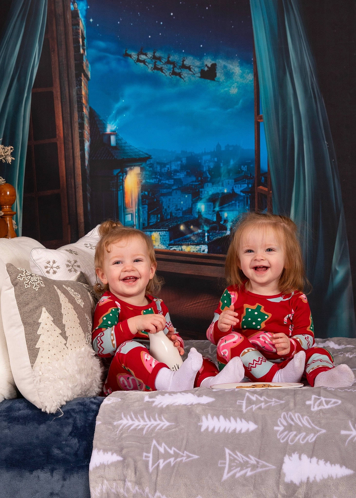 Brooklyn joined the competition — help win amazing prizes! child, eye, face, facial_expression, flash_photography, fun, happy, head, human, human_body, iris, joy, leisure, mammal, organ, people, person, photograph, smile, toddler