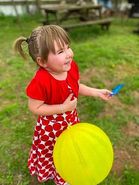 Cherish joined the competition — help win amazing prizes! balloon, child, fun, grass, happy, lawn, leaf, leisure, meadow, party_supply, people, people_in_nature, person, plant, recreation, shorts, smile, summer, t_shirt, toddler
