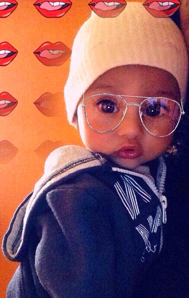 Erwan a rejoint le concours — aidez-le/la à gagner de superbes lots ! baby, baby_toddler_clothing, bonnet, cheek, child, cool, costume_accessory, curious, eyewear, goggles, headwear, hood, person, portrait, toddler, vision_care