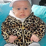 Ylhan participe au concours pour gagner de l'argent avec cette photo :