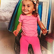 Giulia participe au concours pour gagner de l'argent avec cette photo :