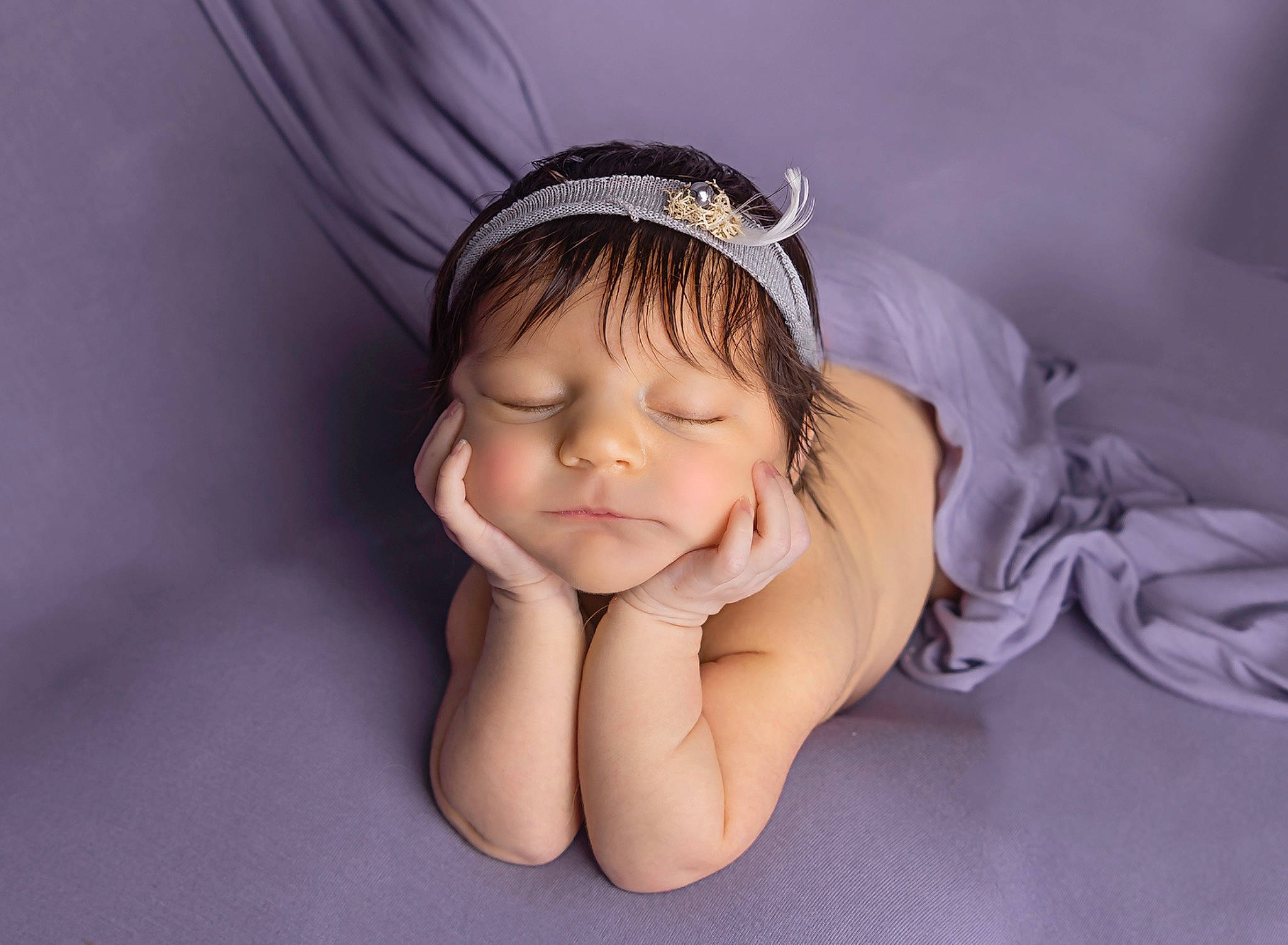 Freyja is registered to the contest to win money with this photo: baby_toddler_clothing, chin, comfort, ear, eye, eyebrow, eyelash, face, finger, flash_photography, gesture, hair, hairstyle, happy, head, iris, lip, neck, person, skin