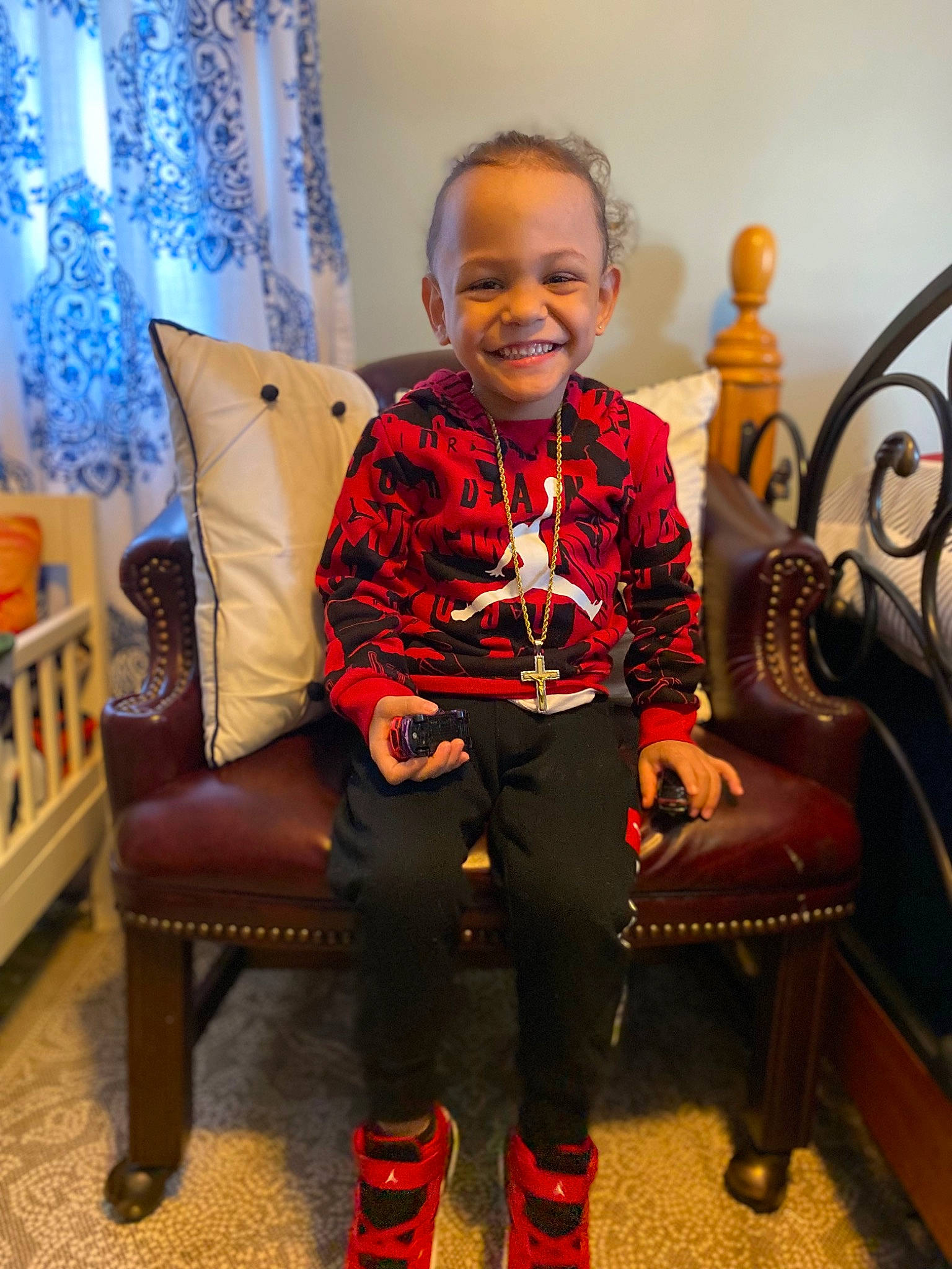 Luzenso joined the competition — help win amazing prizes! boot, chair, child, comfort, curtain, event, flooring, fun, furniture, happy, holiday, joy, leisure, living_room, person, room, sitting, smile, t_shirt, toddler