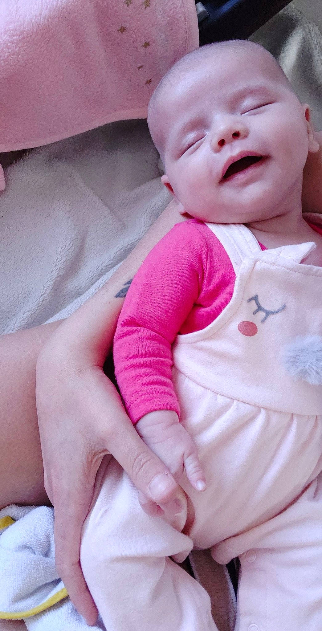 Savannah a rejoint le concours — aidez-le/la à gagner de superbes lots ! baby, cheek, child, lip, person, pink, skin, toddler