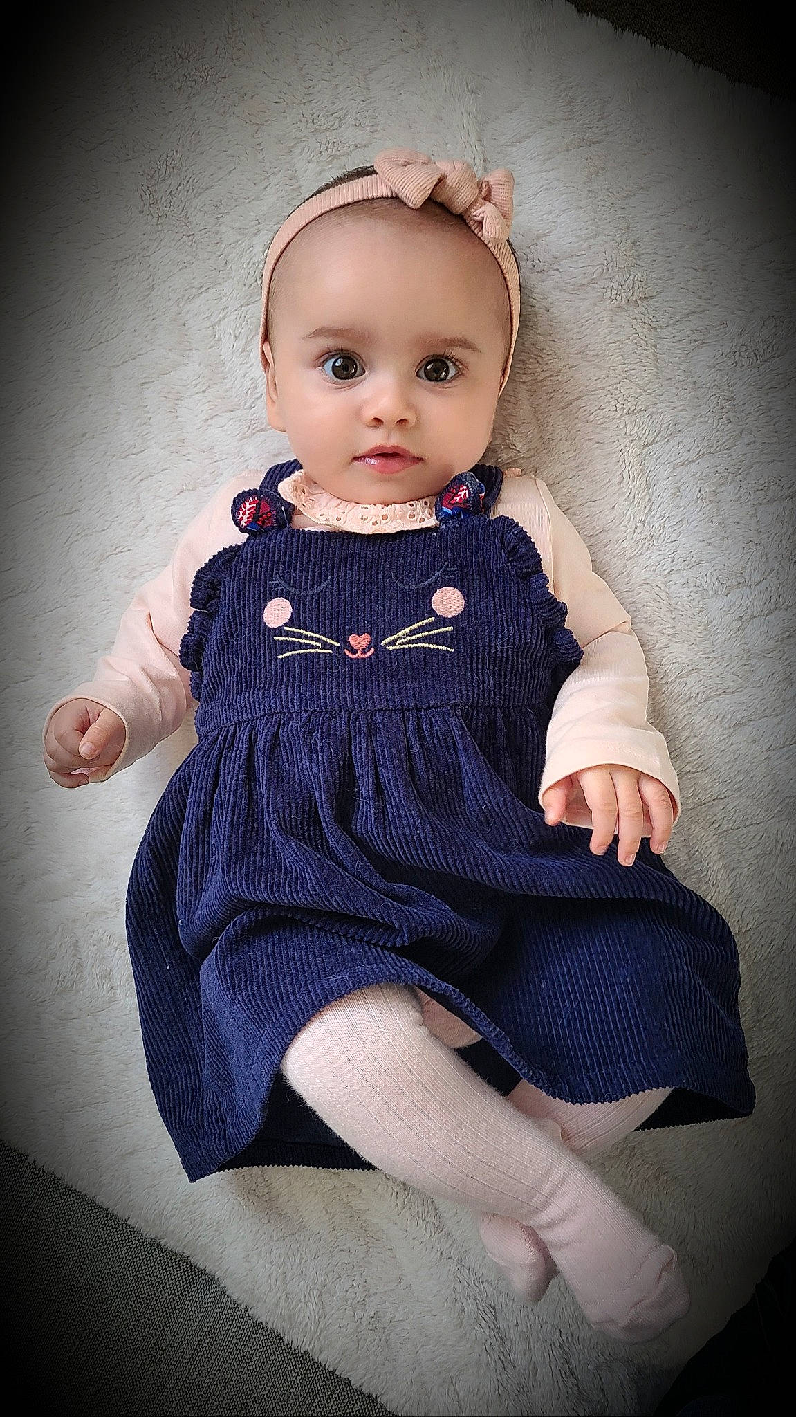 Eléna participe au concours pour gagner de l'argent avec cette photo : baby, baby_toddler_clothing, child, collar, day_dress, doll, electric_blue, fashion_accessory, fashion_design, flash_photography, formal_wear, magenta, nail, neck, one_piece_garment, pattern, person, purple, sitting, sleeve