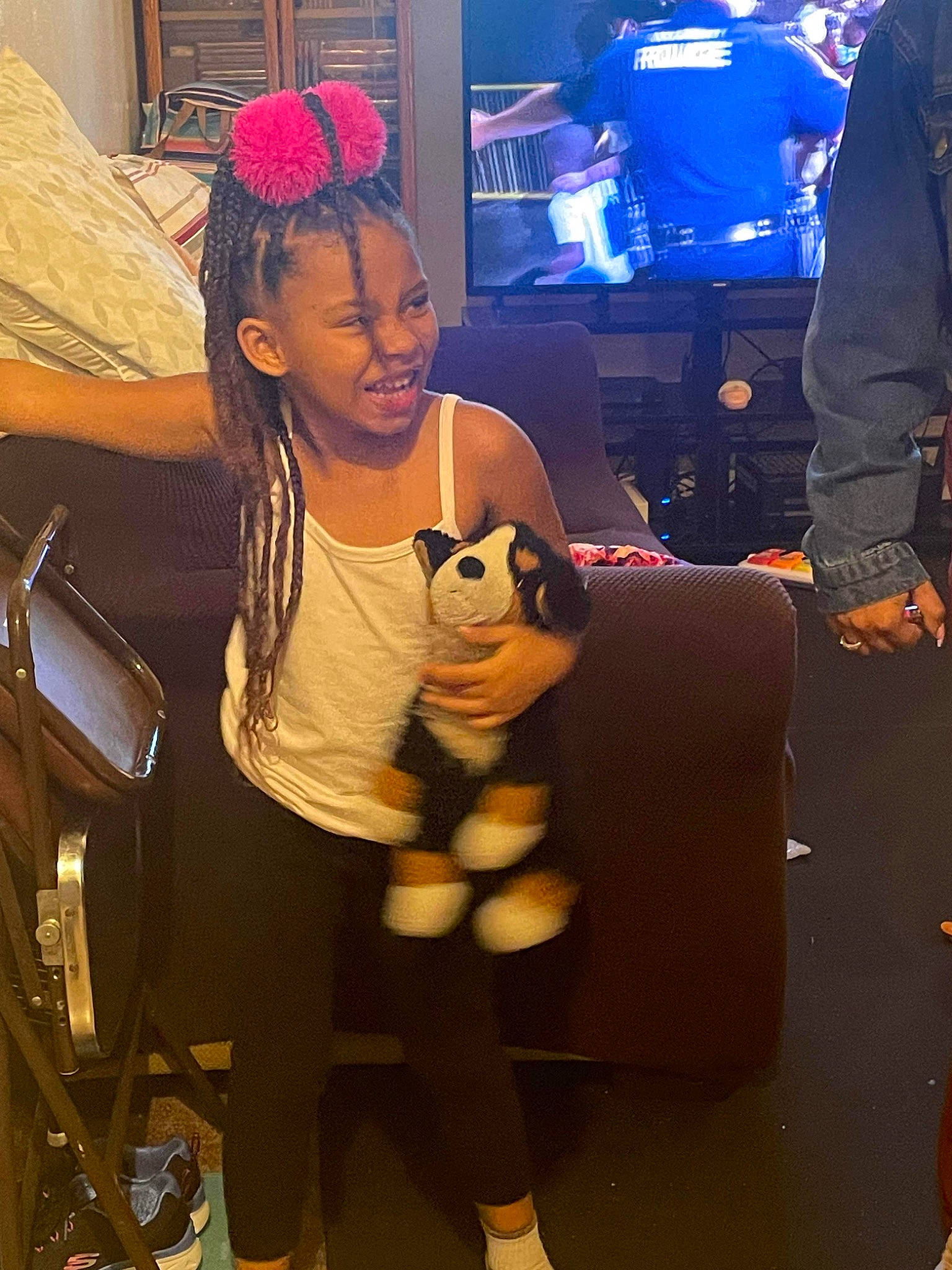 Zyleigha joined the competition — help win amazing prizes! animation, audio_equipment, bag, cap, chair, cool, costume, entertainment, event, eyewear, flooring, fun, fur, joy, luggage_and_bags, person, personal_protective_equipment, room, sitting, stuffed_toy