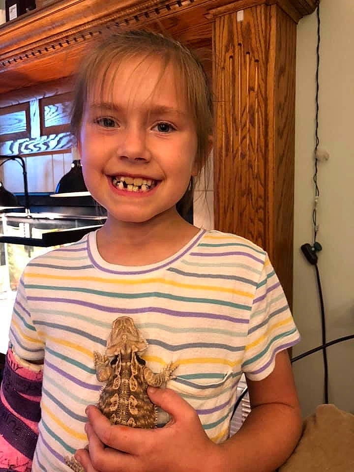 Miya is registered to the contest to win money with this photo: child, joy, person