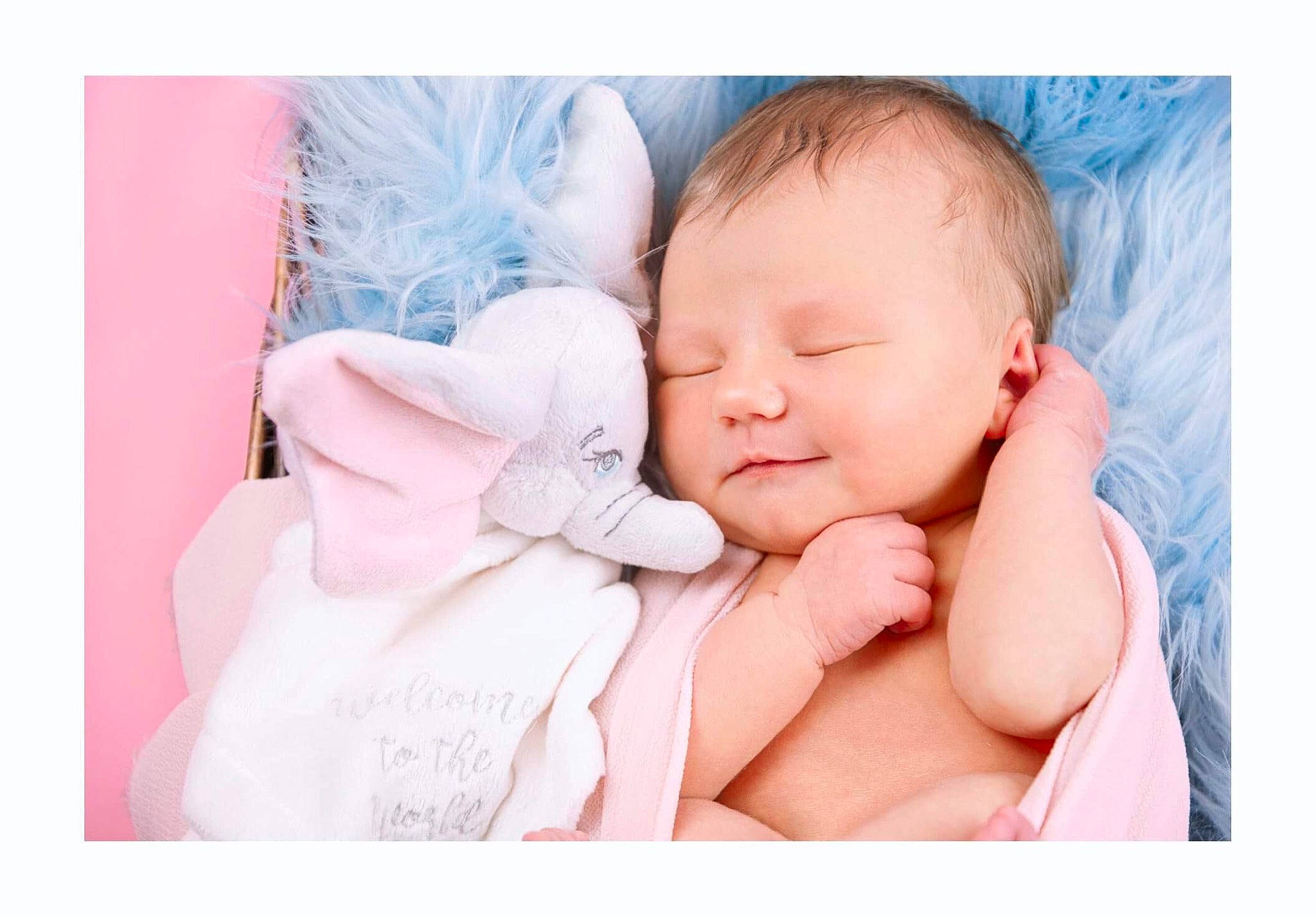 Lexi-mae is registered to the contest to win money with this photo: baby, baby_products, baby_sleeping, birth, cheek, child, comfort, ear, hand, love, nose, person, photograph, photography, pink, product, skin, sleep, smile, textile