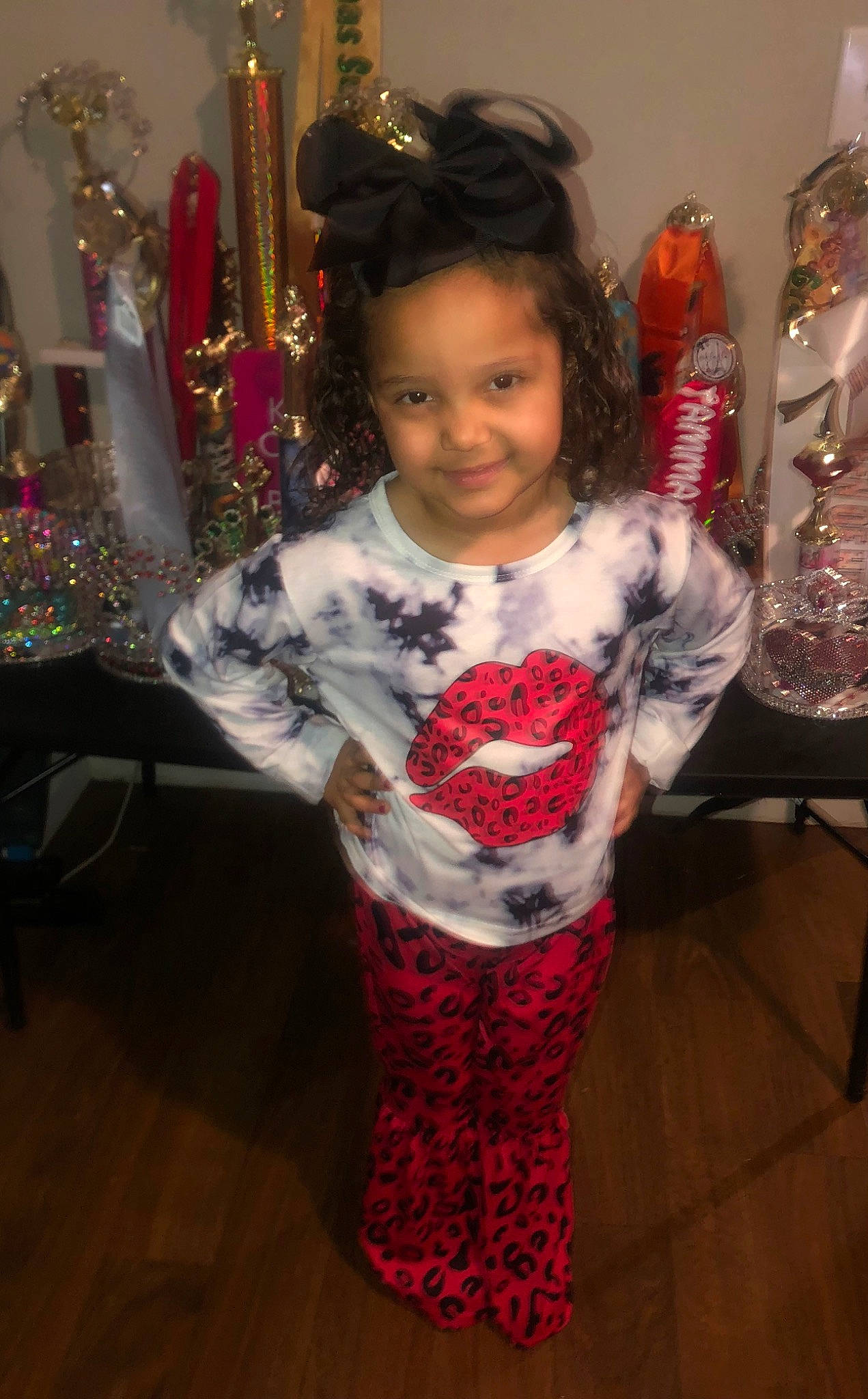 Tamtaniyah joined the competition — help win amazing prizes! baby_toddler_clothing, child, christmas, christmas_decoration, christmas_eve, costume, event, fashion_accessory, fun, happy, holiday, joy, magenta, pattern, person, room, sleeve, smile, standing, textile