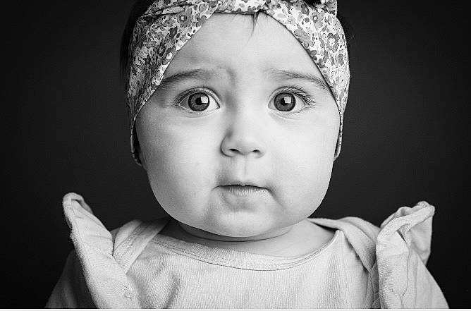 Kiara participe au concours pour gagner de l'argent avec cette photo : black, cap, cheek, chin, eye, eyebrow, eyelash, face, facial_expression, flash_photography, head, human, lip, mouth, nose, organ, person, photograph, skin, smile