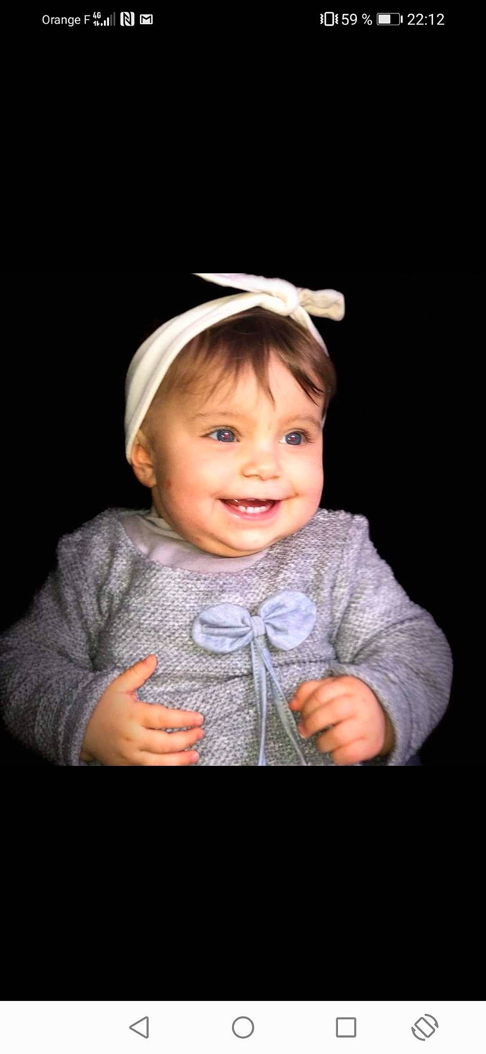 Faustyne a rejoint le concours — aidez-le/la à gagner de superbes lots ! baby, cap, cheek, child, child_model, ear, hat, head, headgear, joy, person, photography, portrait, portrait_photography, sleeve, smile, toddler