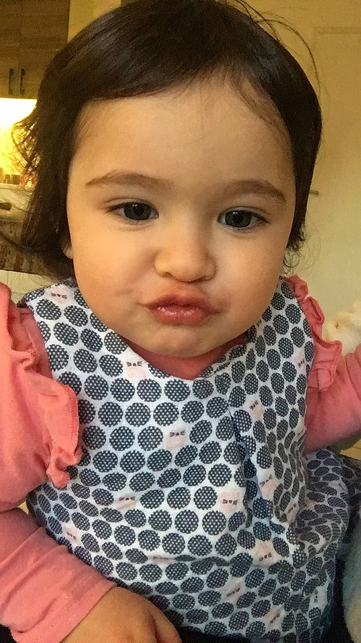 Anna-lucia participe au concours pour gagner de l'argent avec cette photo : baby, baby_toddler_clothing, beauty, black_hair, cheek, child, chin, day_dress, eye, eyebrow, eyelash, forehead, hairstyle, iris, lip, nose, pattern, person, polka_dot, skin