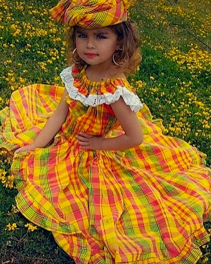 Mya participe au concours pour gagner de l'argent avec cette photo : baby_toddler_clothing, beauty, botany, day_dress, dress, facial_expression, fashion, flower, grass, happy, headwear, leaf, magenta, one_piece_garment, pattern, people_in_nature, person, pink, plant, red