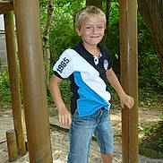 Benjamin a rejoint le concours — aidez-le/la à gagner de superbes lots !