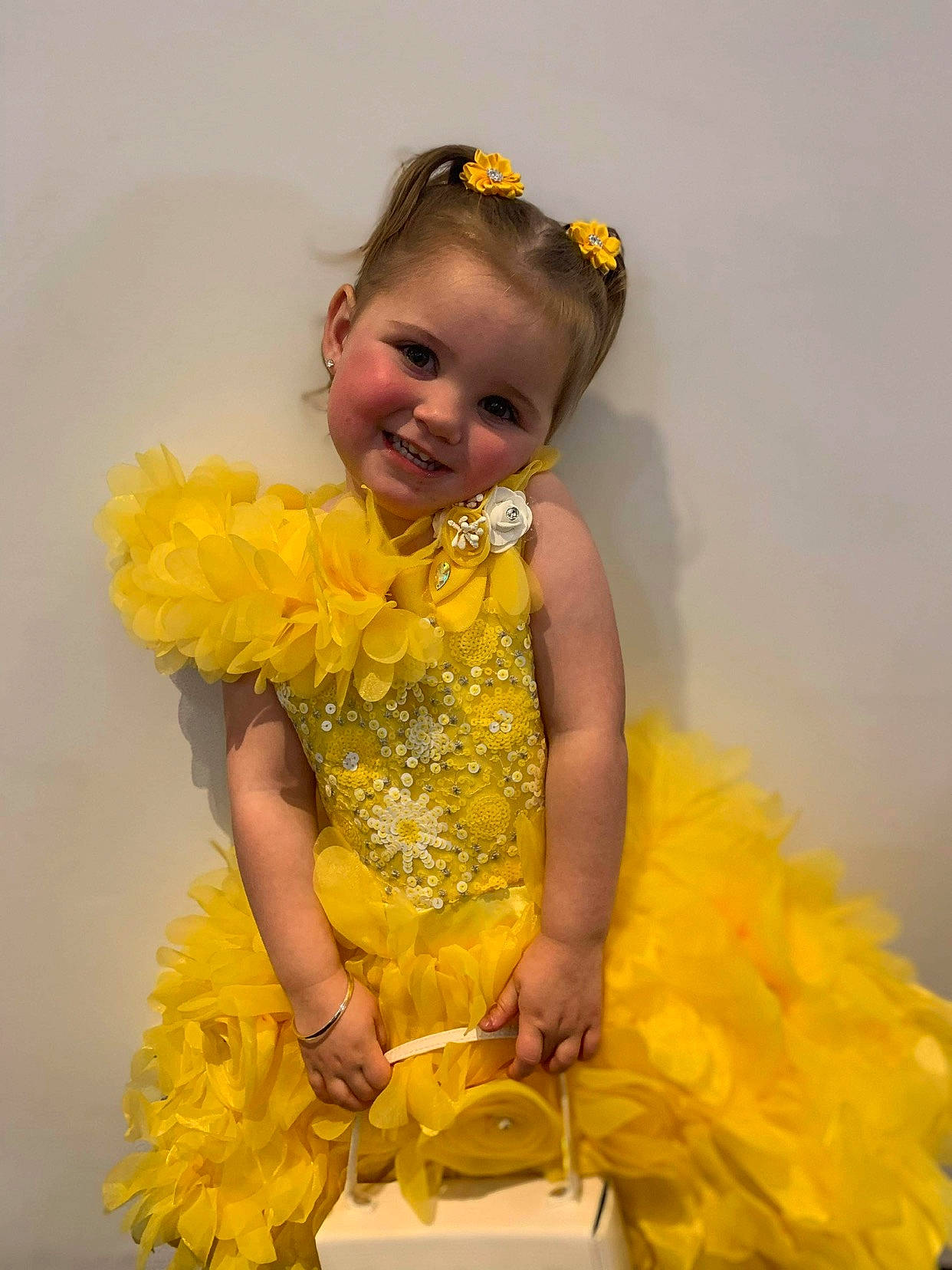 Willoh joined the competition — help win amazing prizes! baby, baby_toddler_clothing, child, cut_flowers, entertainment, event, fashion_accessory, fashion_design, flower, fun, happy, headpiece, joy, peach, performing_arts, person, petal, ruffle, smile, thigh