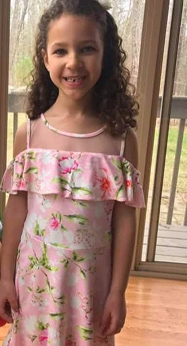 Tyteana is registered to the contest to win money with this photo: baby_toddler_clothing, child, fashion, hair, hairstyle, happy, head, joy, neck, outerwear, person, pink, plant, shoulder, skin, sleeve, smile, standing, t_shirt, thigh