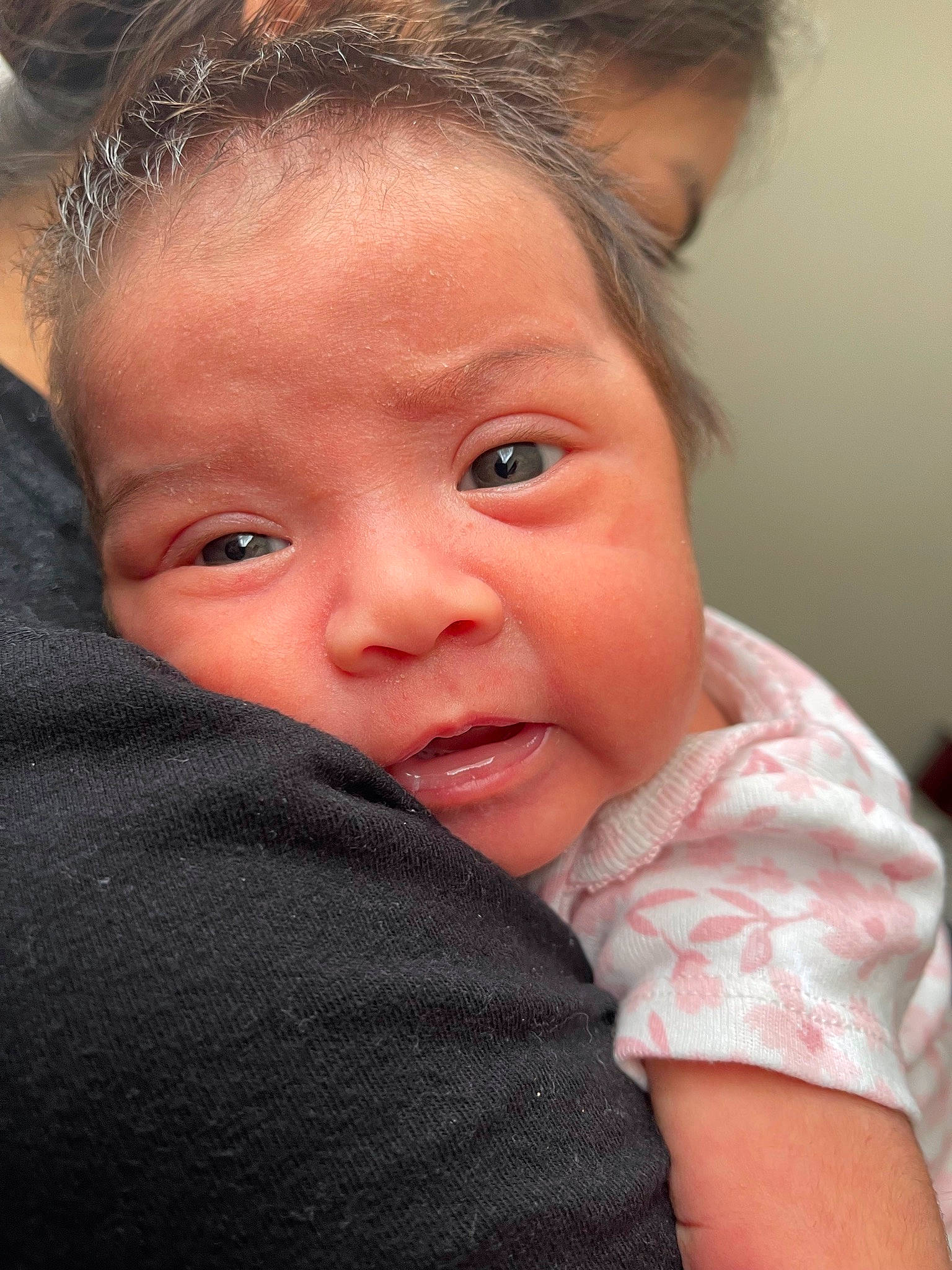 Carolina is registered to the contest to win money with this photo: baby, baby_toddler_clothing, black_hair, cheek, child, comfort, ear, eyebrow, eyelash, flash_photography, forehead, gesture, hair, happy, iris, lip, nose, person, skin, sleeve