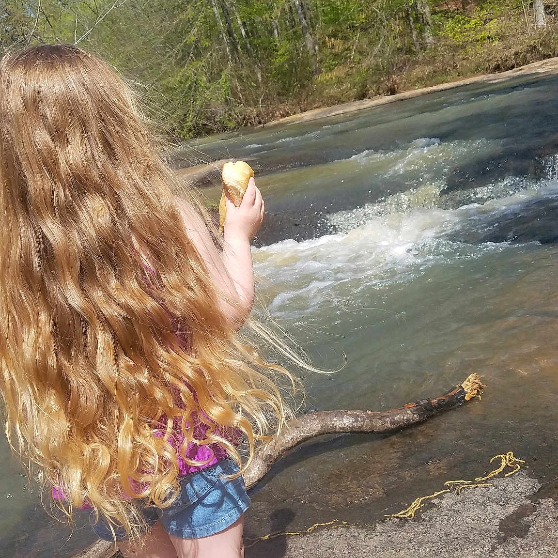 Katarina is registered to the contest to win money with this photo: fawn, fun, hair, hairstyle, long_hair, photography, summer, tree, vacation, water
