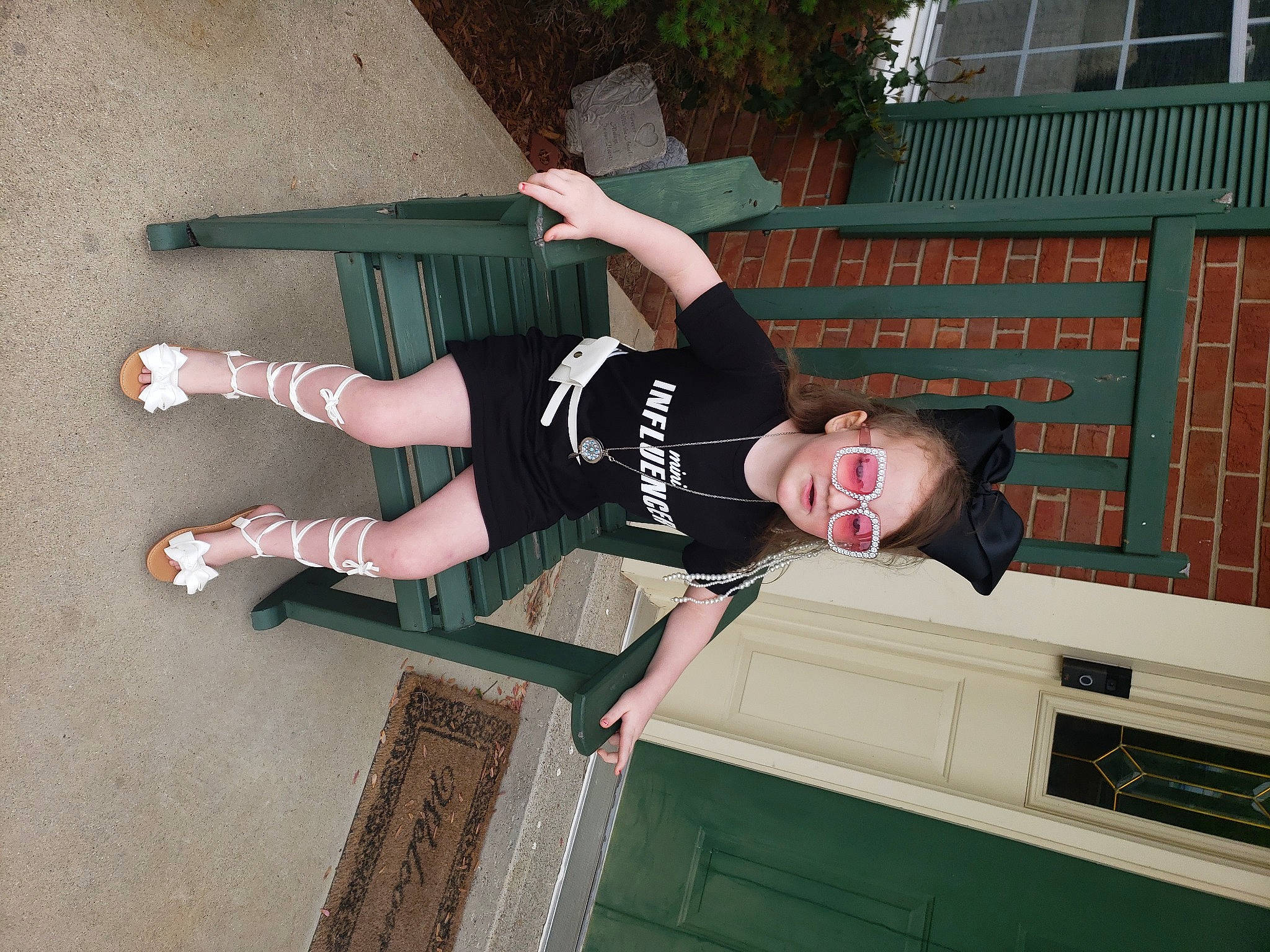 Armani is registered to the contest to win money with this photo: balance, elbow, flash_photography, fun, happy, human_leg, knee, leisure, person, room, shorts, smile, sportswear, t_shirt, thigh, tree, waist, walking_shoe, wood, wrist