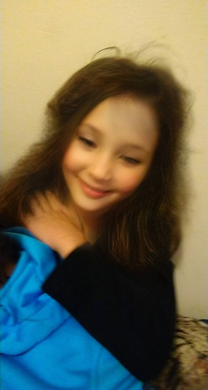 Shylynn is registered to the contest to win money with this photo: beauty, black_hair, brown_hair, cheek, chin, eye, eyebrow, face, forehead, hair, hairstyle, joy, lady, lip, long_hair, neck, nose, person, photography, selfie