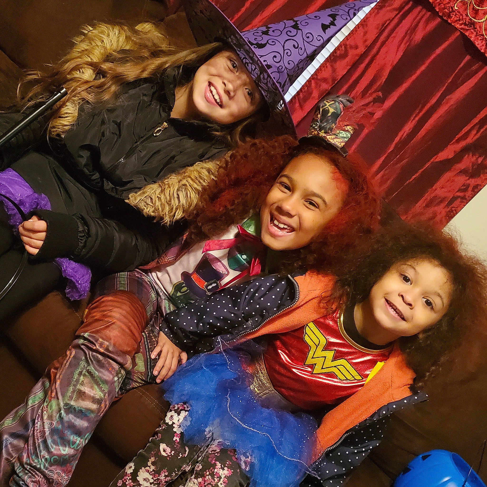 Kya is registered to the contest to win money with this photo: black_hair, friendship, fun, headwear, human, joy, person, photography, selfie, smile