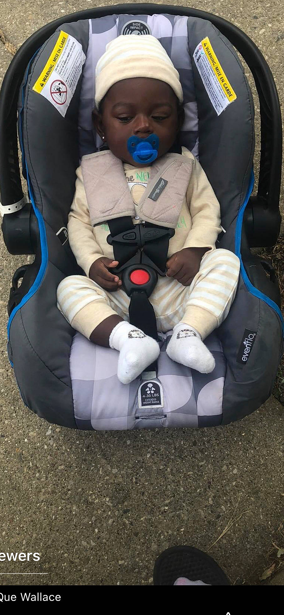 Antwan is registered to the contest to win money with this photo: auto_part, baby, baby_carriage, baby_products, baby_toddler_clothing, car_seat, carmine, child, comfort, fun, glove, headwear, human_leg, knee, lap, person, personal_protective_equipment, recreation, sitting, sports_gear