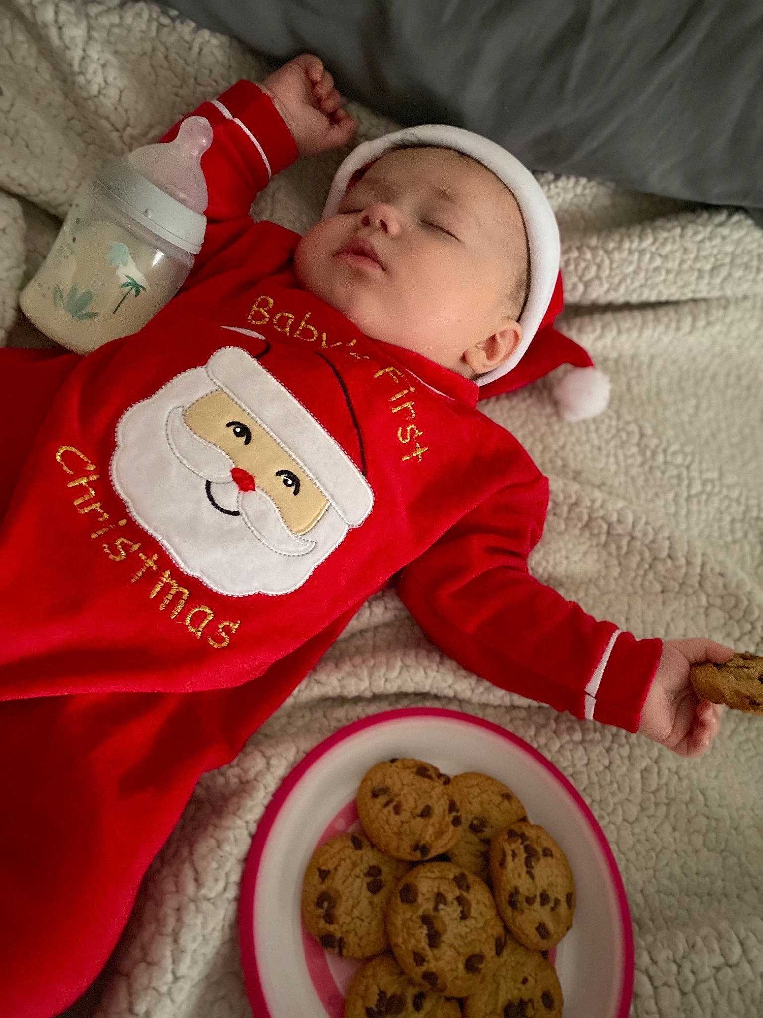 Arian joined the competition — help win amazing prizes! baby, baby_toddler_clothing, biscuit, chocolate_chip, chocolate_chip_cookie, comfort, cuisine, dessert, dish, face, fast_food, finger_food, food, gluten, happy, headwear, ingredient, person, recipe, sleeve
