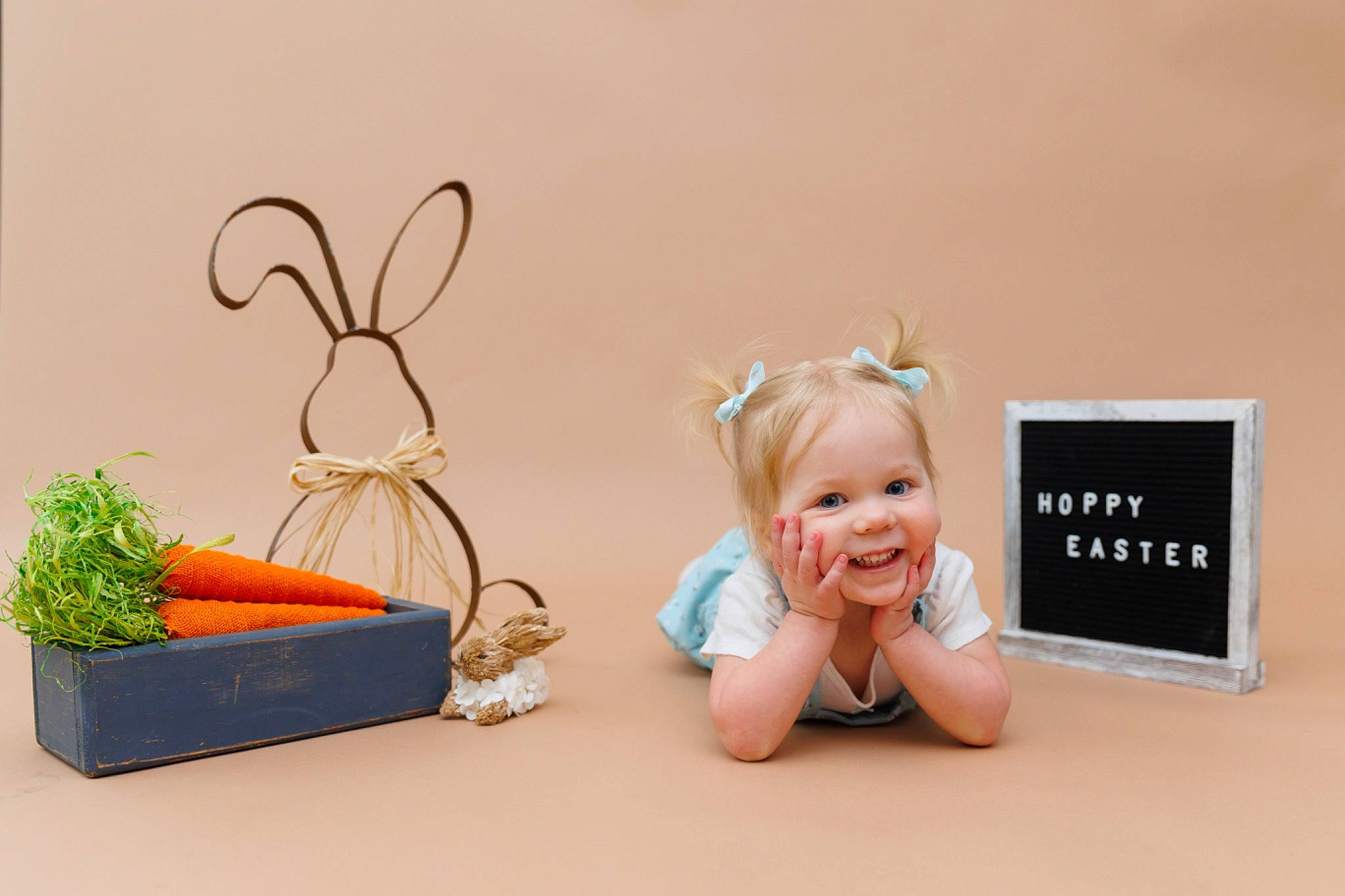 Carsyn is registered to the contest to win money with this photo: art, baby, baby_carrot, fashion_accessory, fawn, flooring, font, foot, grass, happy, person, picture_frame, rectangle, room, serveware, smile, tableware, toddler, vegetable, wild_carrot