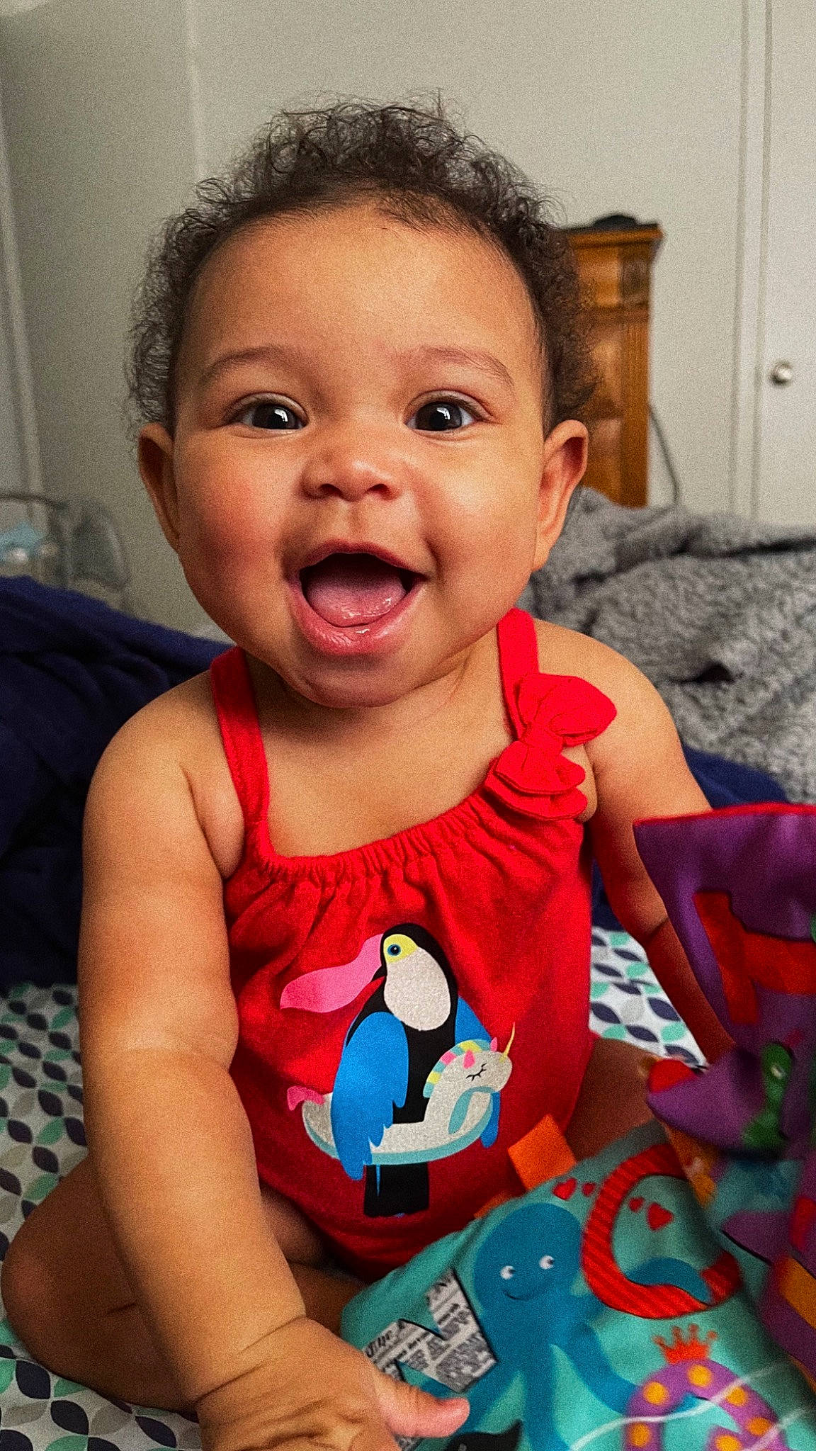 Kehlani is registered to the contest to win money with this photo: angry_birds, arm, baby_toddler_clothing, cheek, cool, facial_expression, finger, hairstyle, happy, iris, lip, mouth, neck, nose, organ, person, pink, skin, sleeve, smile