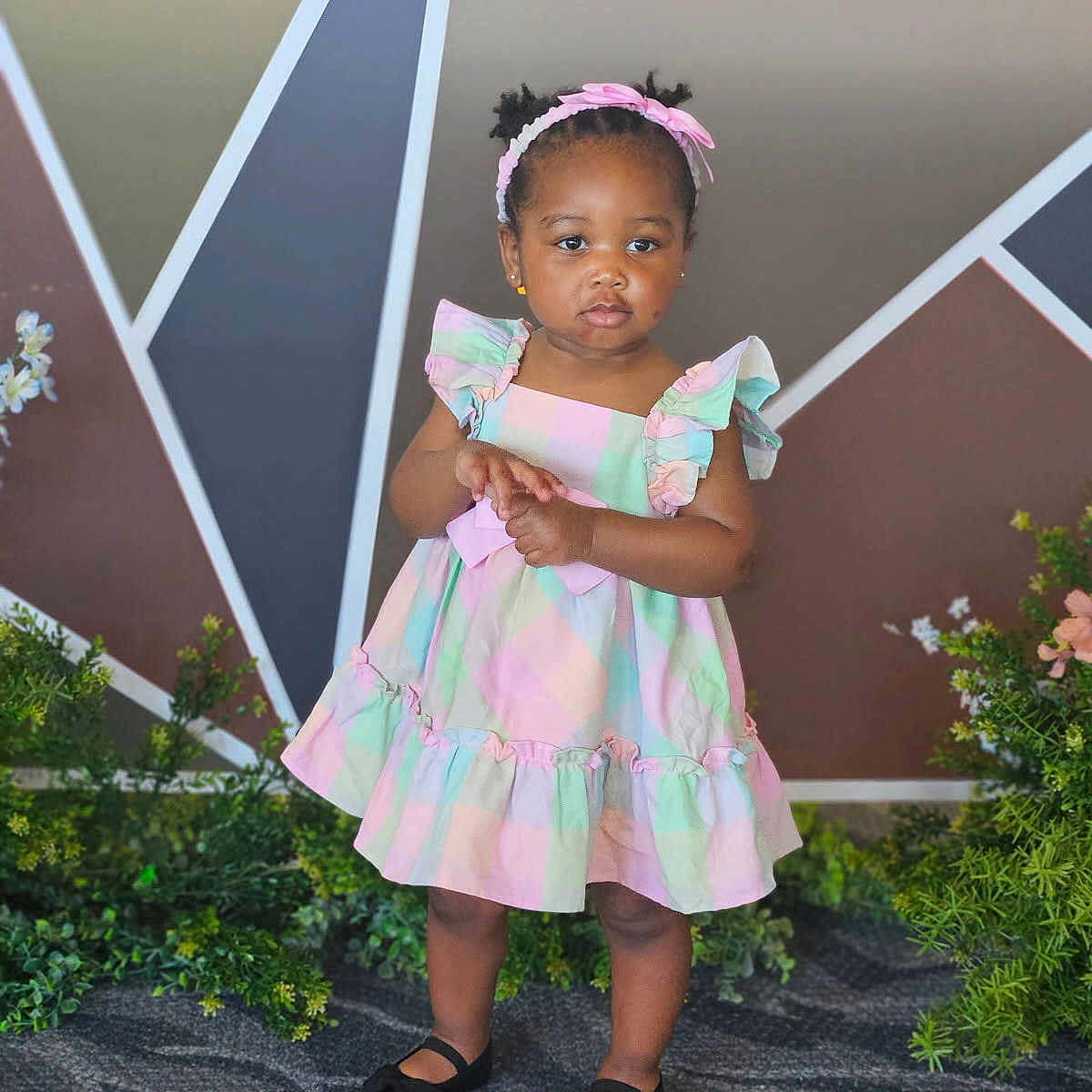 Kourtlyn joined the competition — help win amazing prizes! child, clothing, dress, face, female, footwear, girl, head, jar, person, photography, plant, planter, portrait, pottedplant, pottery, sandal, shoe, skirt, vase